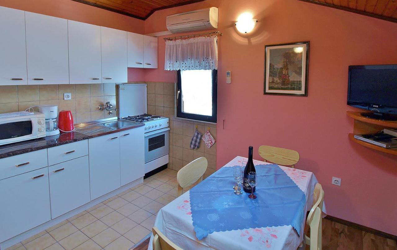 סופטרסקה דראגה Jaska Anica Apartments מראה חיצוני תמונה